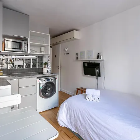 Bed & Breakfast Rooftop Views Cosy 2 Bedroom
