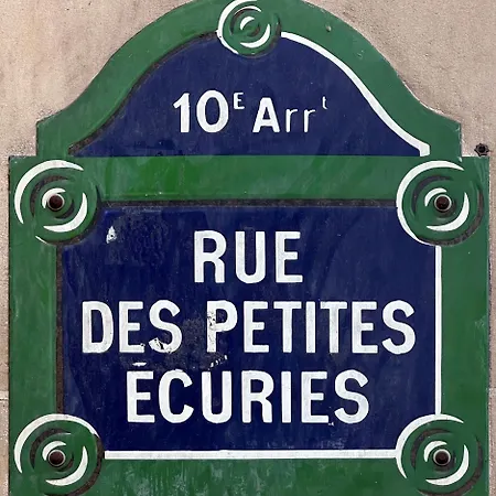 Bed & Breakfast Rooftop Views Cosy 2 Bedroom Parigi